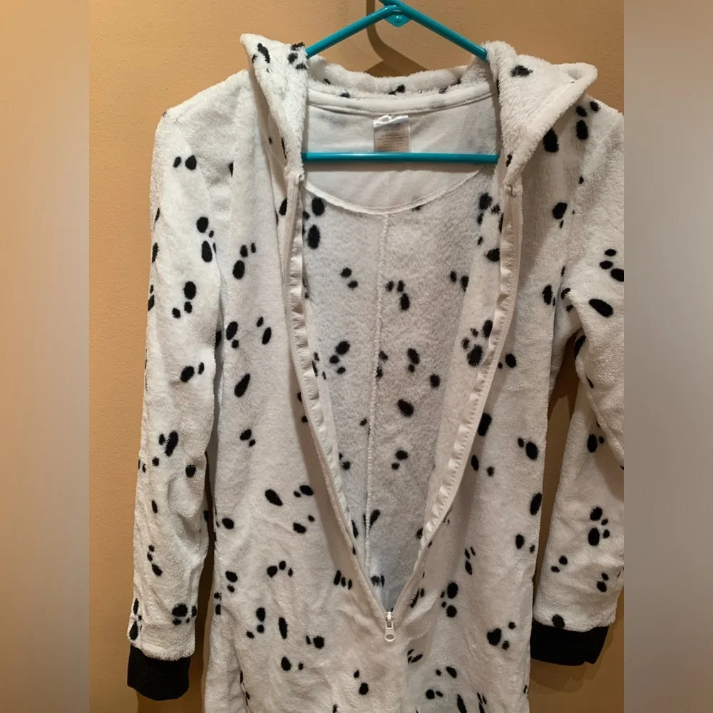 Spirit Halloween Dalmatian Romper Costume Size Medium - Picture 10 of 10